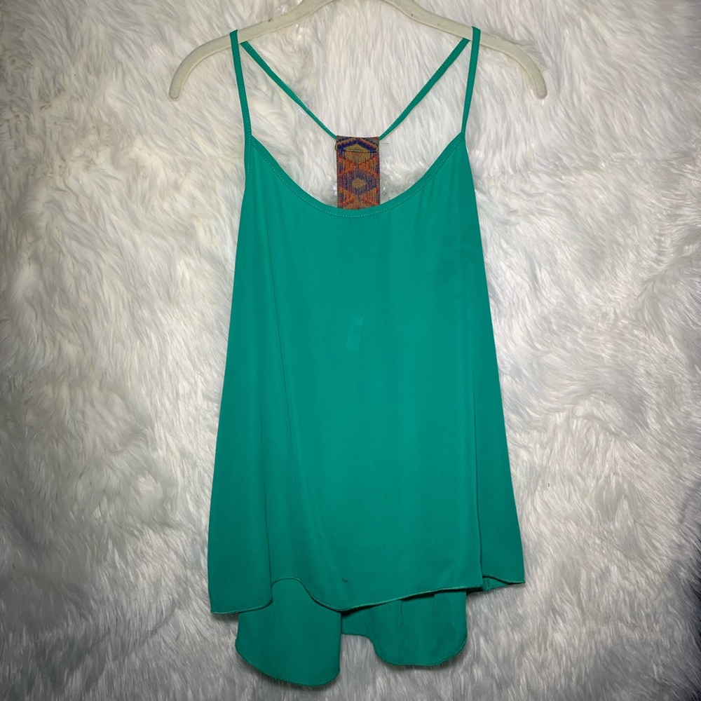 ❄️SALE❄️ Like new BELLA D tank top